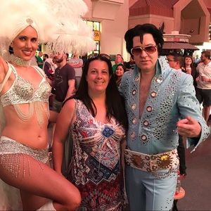 Meet your Posher, Cherie